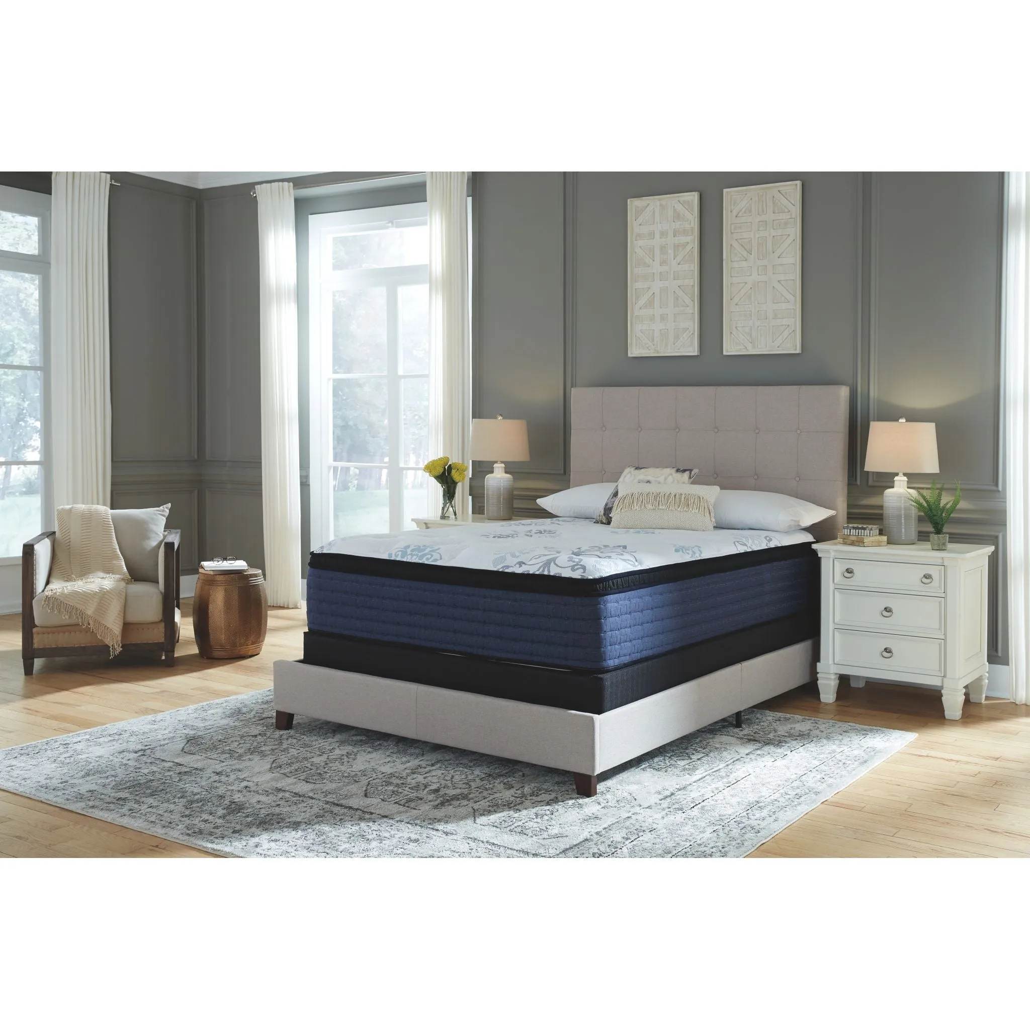 Ashley Sleep Bonita Springs Euro Top Innerspring 17 inch Mattress In A Box