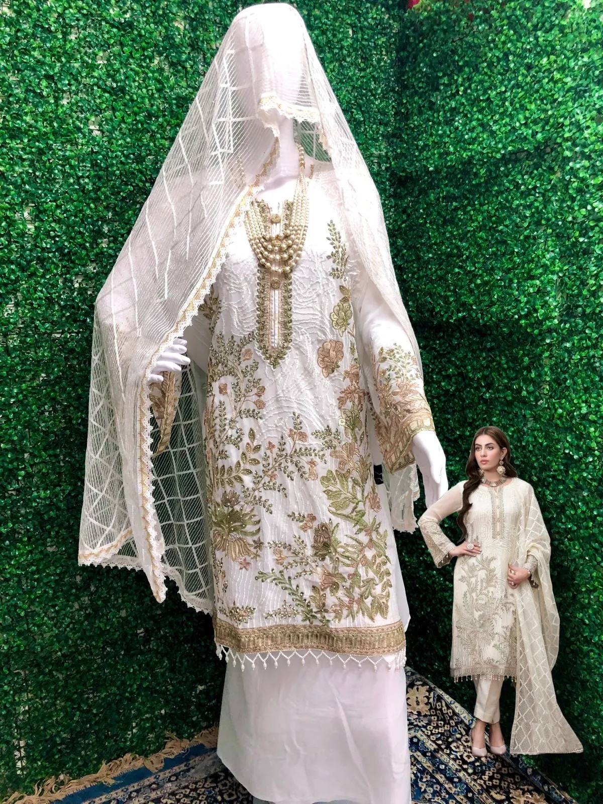 Beautiful White Luxurious Pakistani Style Salawar Kameez