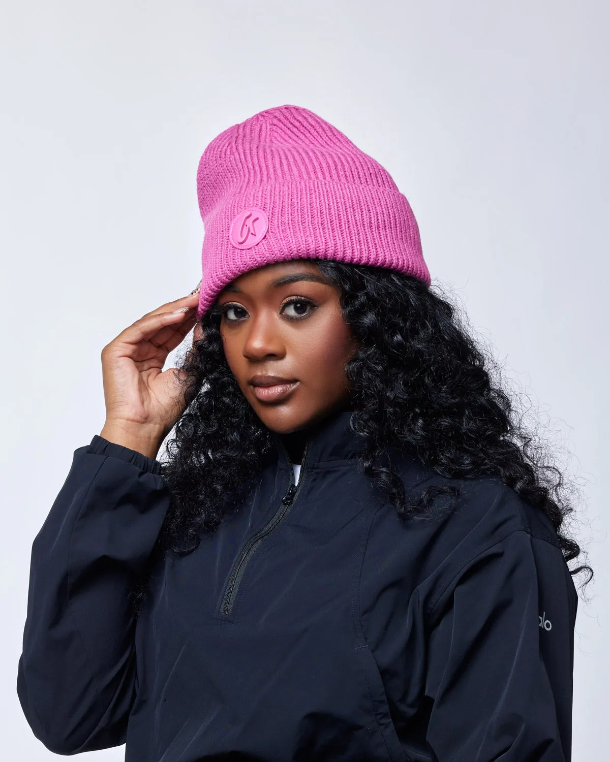 CLASSIC BEANIE - HOT PINK