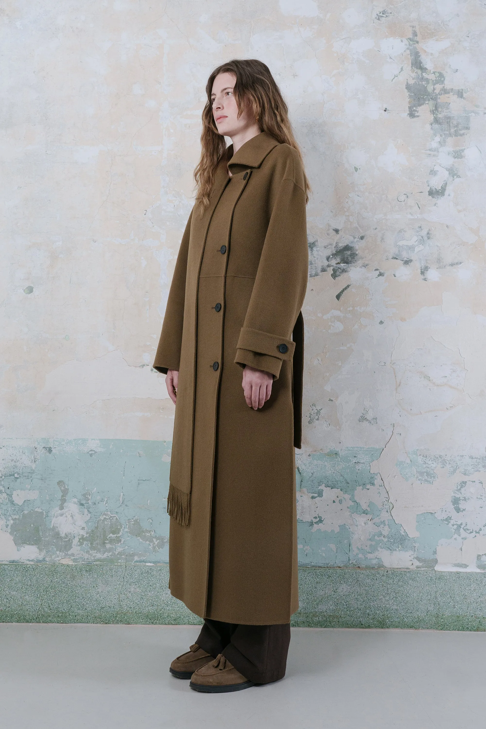 Double-faced wool-blend one-side muffler coat