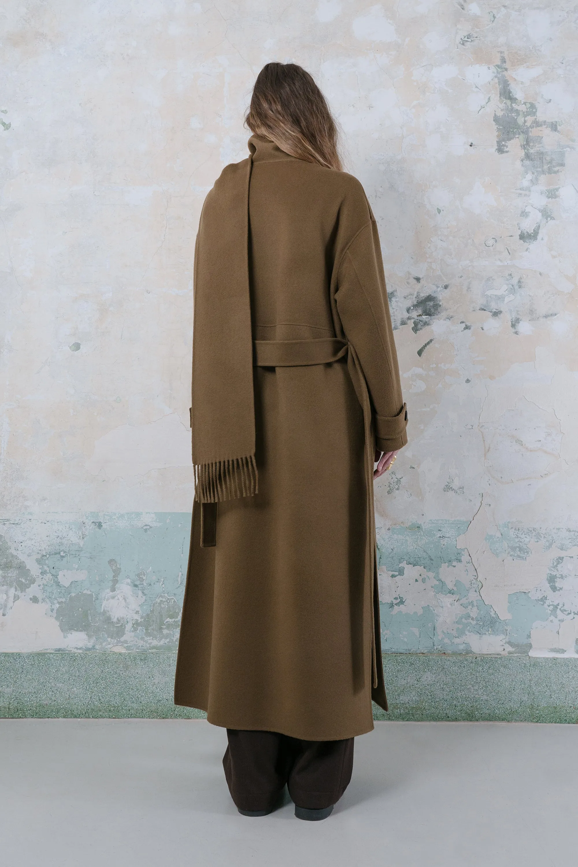 Double-faced wool-blend one-side muffler coat