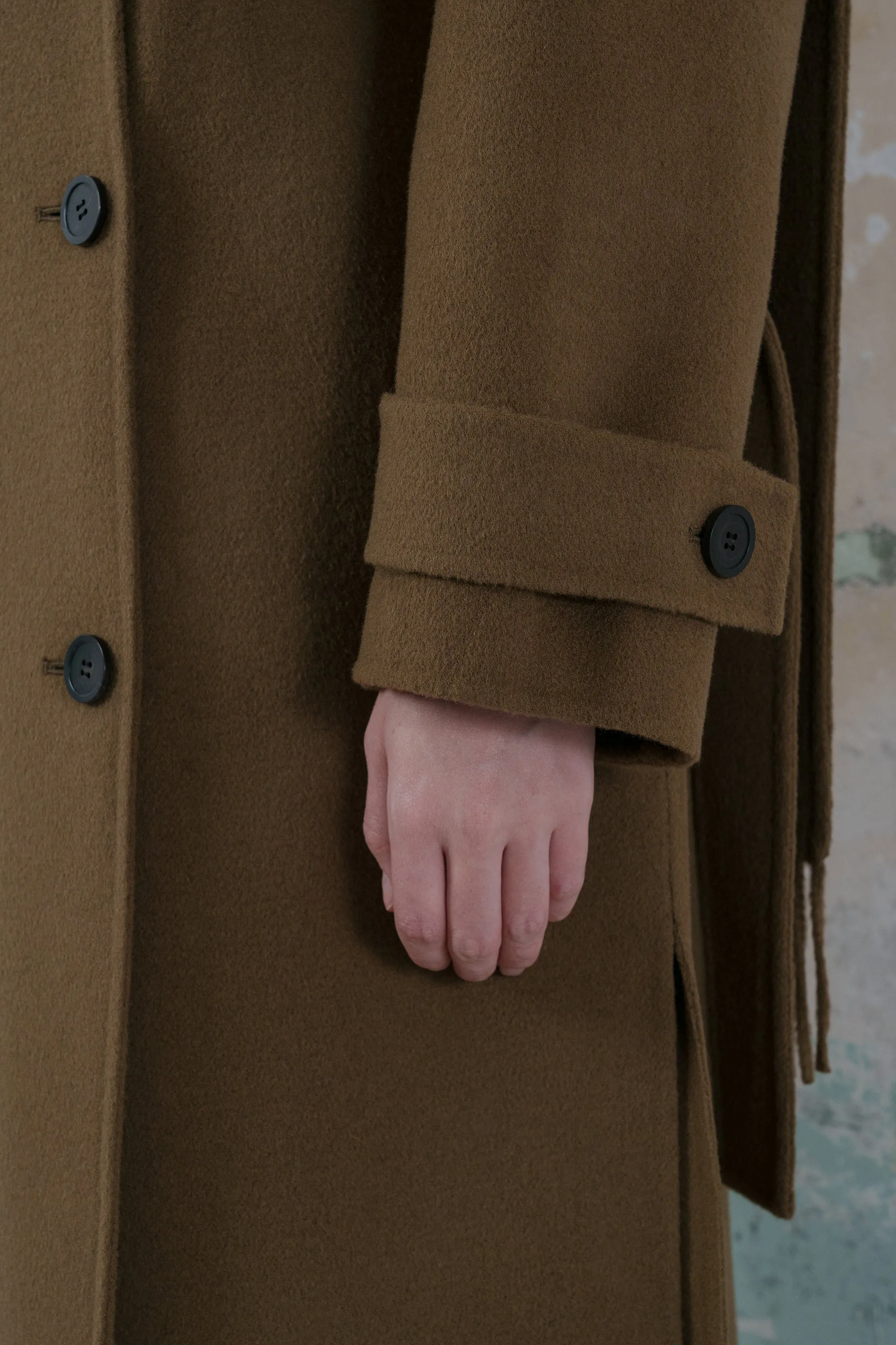 Double-faced wool-blend one-side muffler coat