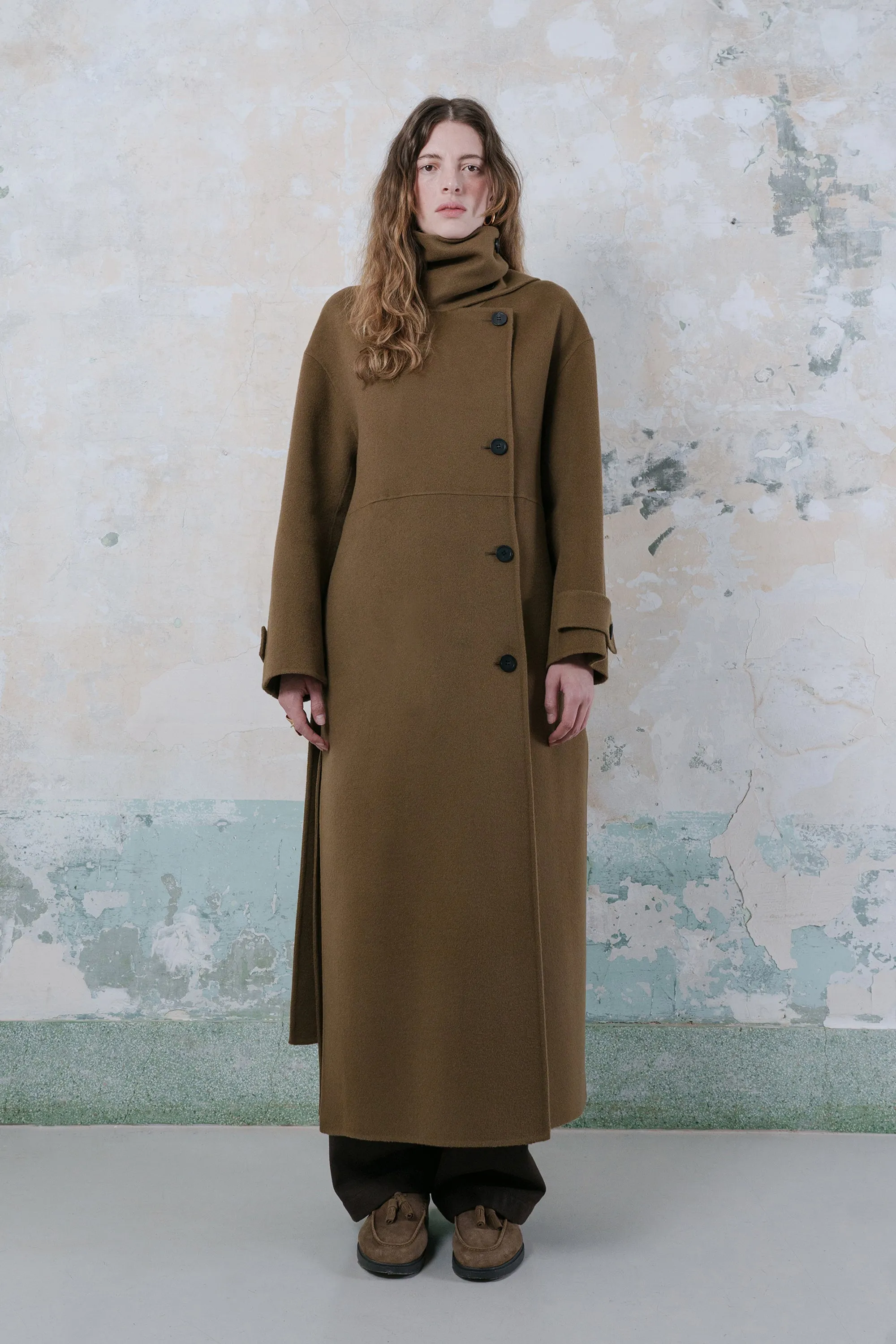 Double-faced wool-blend one-side muffler coat