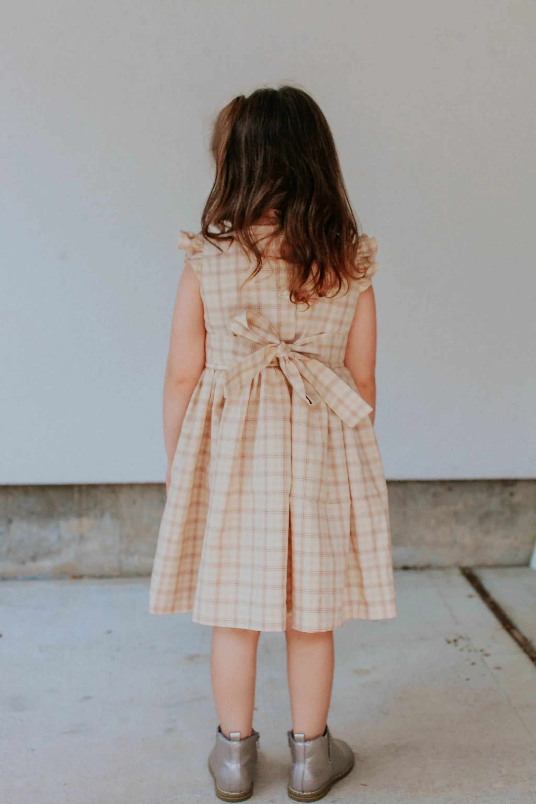 Little Girl's Beige Plaid Ruffle Sleeve Cotton Dress