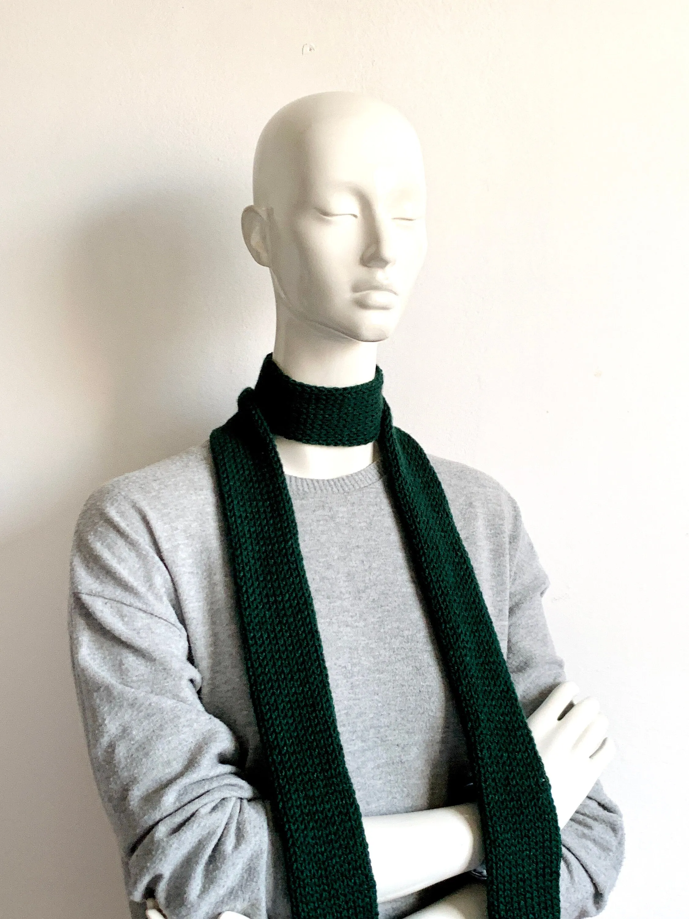 Skinny Knit Scarf Green, British Racing Green Skinny Knit Scarf, Dark Green Long Scarf Tie, Thin Scarf, Double Sided Women Knitted Scarves